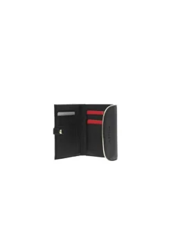 Portefeuille noir uni avec le nom de la marque embossé à l'avant
