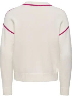 Pull écru uni pourvu de manches longues et d'une coupe droite