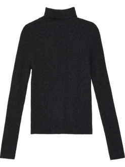 Pull noir en maille côtelée avec une coupe ajustée et un col roulé
