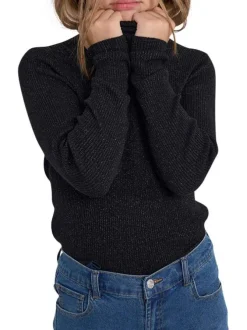 Pull noir en maille côtelée avec une coupe ajustée et un col roulé