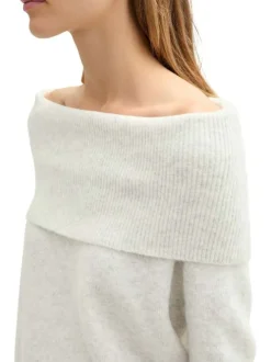 Pull beige chiné droit à large col bénitier et à manches longues