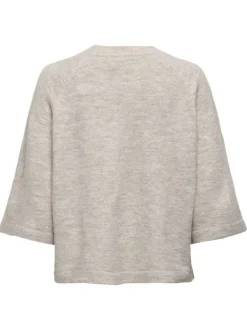 Pull beige uni à coupe droite avec un col rond et des manches 3/4