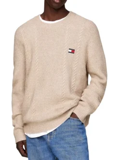 Pull beige uni coupe droite, col rond et à manches longues en mailles tressées