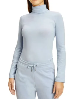 Pull ciel en coton coupe ajustée à col roulé, manches longues et floqué au niveau du col