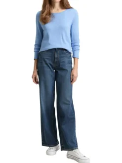 Pull ciel uni avec une coupe ajustée et des manches longues moulantes