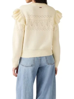 Pull écru en maille ajourée avec une coupe large et des manches longues