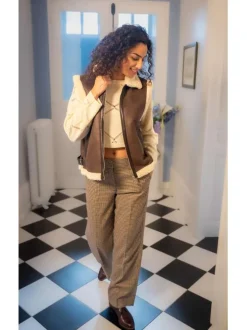 Pull écru uni avec motifs losanges ajourés et à manches longues