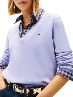 Pull en coton biologique lavande uni avec une coupe droite et un col V
