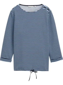 Pull en coton biologique mélangé bleu à rayures avec une coupe droite