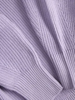 Pull en coton biologique violet pourvu d'un col rond et de manches longues