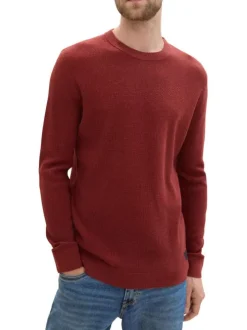 Pull en coton bordeaux uni avec une coupe droite et un col rond
