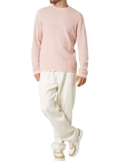 Pull en coton corail uni pourvu d'une coupe droite et d'un col rond