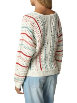 Pull en coton écru à rayures ajouré avec une coupe ajustée et un col v