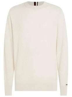 Pull en coton écru uni avec une coupe droite et un col rond en bord côte