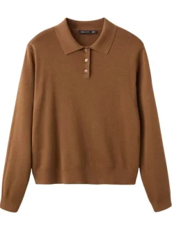 Pull en coton et laine chocolat uni avec une coupe droite et un col polo