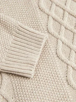 Pull en coton et laine écru uni coupe droite avec un col rond