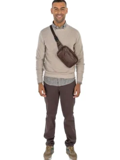 Pull en coton et lin mélangé écru en maille cueillie avec une coupe droite