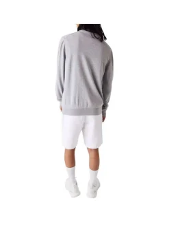 Pull en coton gris uni coupe droite avec un col rond et logo poitrine