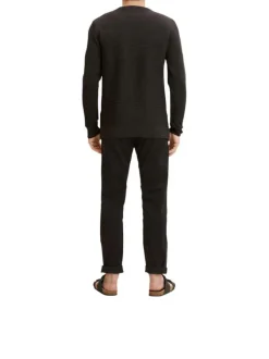 Pull en coton maille serrée noir uni à coupe droite et col rond