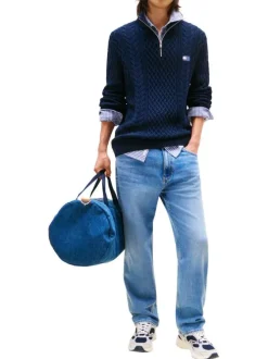 Pull en coton marine uni avec une coupe droite et logo iconique