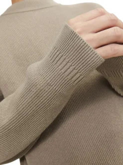 Pull en coton mélangé beige en maille piquée à coupe droite et à col montant