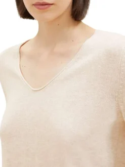 Pull en coton mélangé beige uni avec une coupe droite et un col v