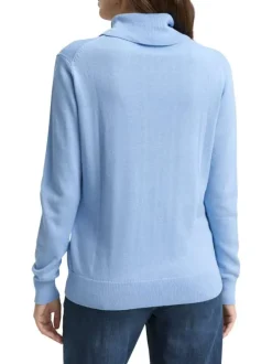 Pull en coton mélangé bleu ciel avec un col roulé finement côtelé