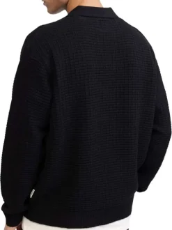 Pull en coton mélangé noir en maille effet gaufrée avec un col v à revers