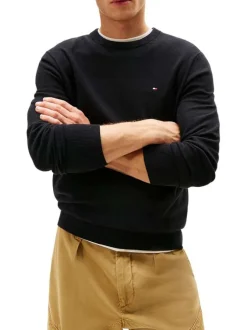 Pull en coton noir uni avec une coupe droite et un col rond