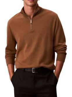 Pull en laine camel uni coupe ajustée avec un col camionneur