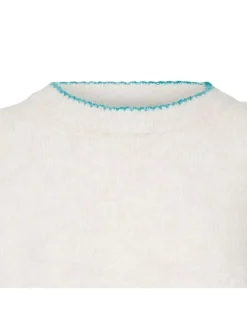 Pull en laine mélangée écru avec une coupe large et un col rond