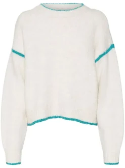 Pull en laine mélangée écru avec une coupe large et un col rond