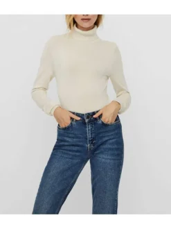 Pull femme écru uni stretch avec une coupe ajustée, des manches longues et un col roulé