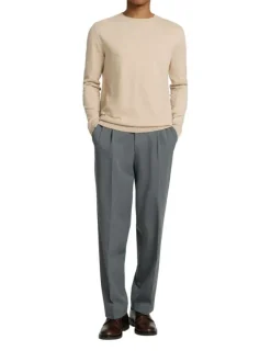 Pull fin en coton beige chiné avec une coupe droite et un col rond