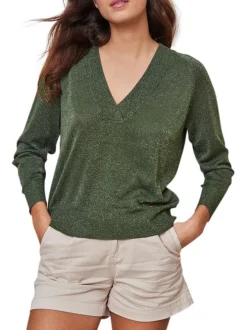 Pull kaki uni avec un col v une coupe droite et des manches longues