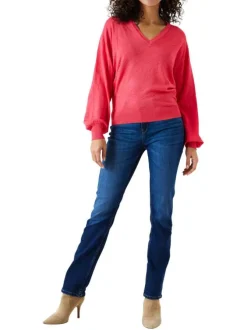 Pull à manches longues fushia uni avec une coupe droite et un col V