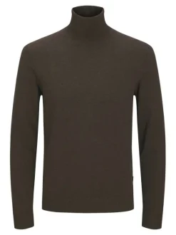 Pull marron en maille fine à coupe ajustée avec col roulé et manches longues