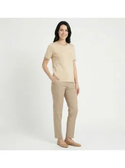 Pull Missy beige uni pourvu de manches courtes et d'un col rond