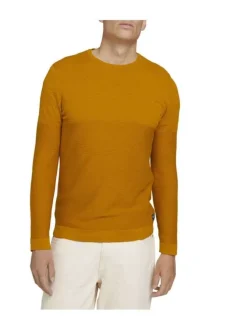 Pull moutarde en coton uni coupe près du corps col rond