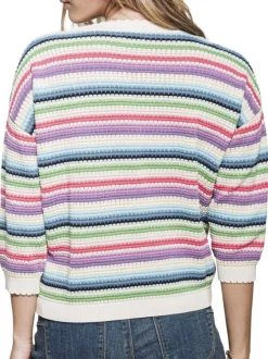 Pull multicolore à rayures avec une coupe droite et un col rond