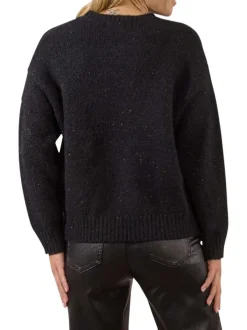 Pull noir avec des grosses fleurs à coupe droite et à col rond