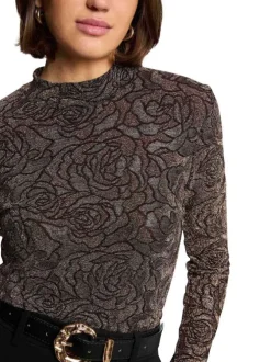 Pull noir floral coupe près du corps col montant et des manches longues