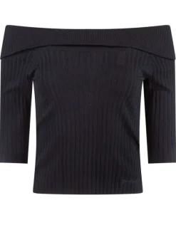 Pull noir pour femme coupe ajustée