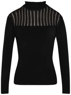 Pull noir pourvu d'un col rond festonné et de manches longues