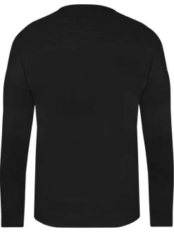 Pull noir uni avec une coupe droite un col rond et des manches longues