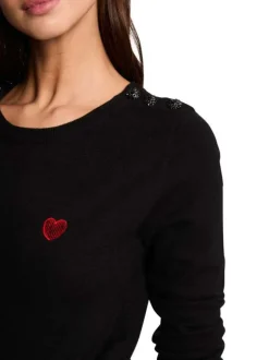 Pull noir uni à coupe droite, col rond et à manches longues et motif coeur