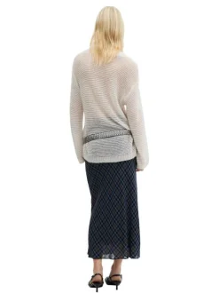 Pullover beige uni avec une coupe droite et des manches longues