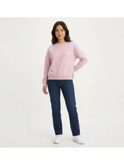 Pull rose à coupe droite pourvu d'un col rond et de manches longues