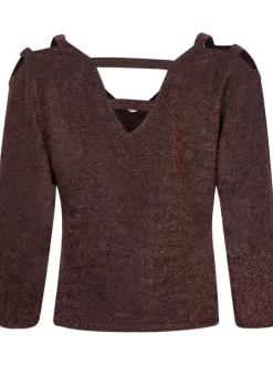 Pull rose léger avec une coupe ample un col V profond et des manche 3/4
