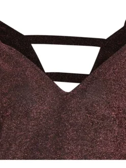 Pull rose léger avec une coupe ample un col V profond et des manche 3/4